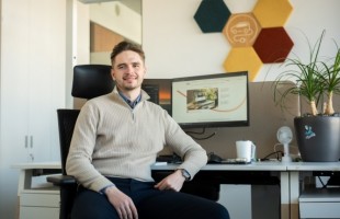 Trainee v ČEZ ESCO: elektromobilita a reálné projekty při škole
